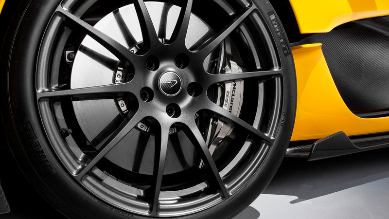 Illustration for article titled Everything You Need To Know About The $1.3 Million McLaren P1